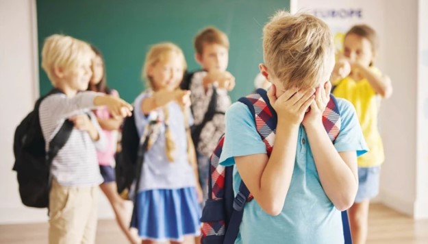 Akran Zorbalığına Karşı Üç Bakanlıktan Çok Boyutlu Mücadele   Açıklama