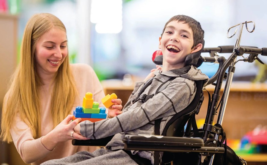 3 ARALIK KUTLAMA DEĞİL UYARI GÜNÜDÜR! ENGELLİLER İNSAN HAKLARINA HÂLÂ ERİŞEMİYOR