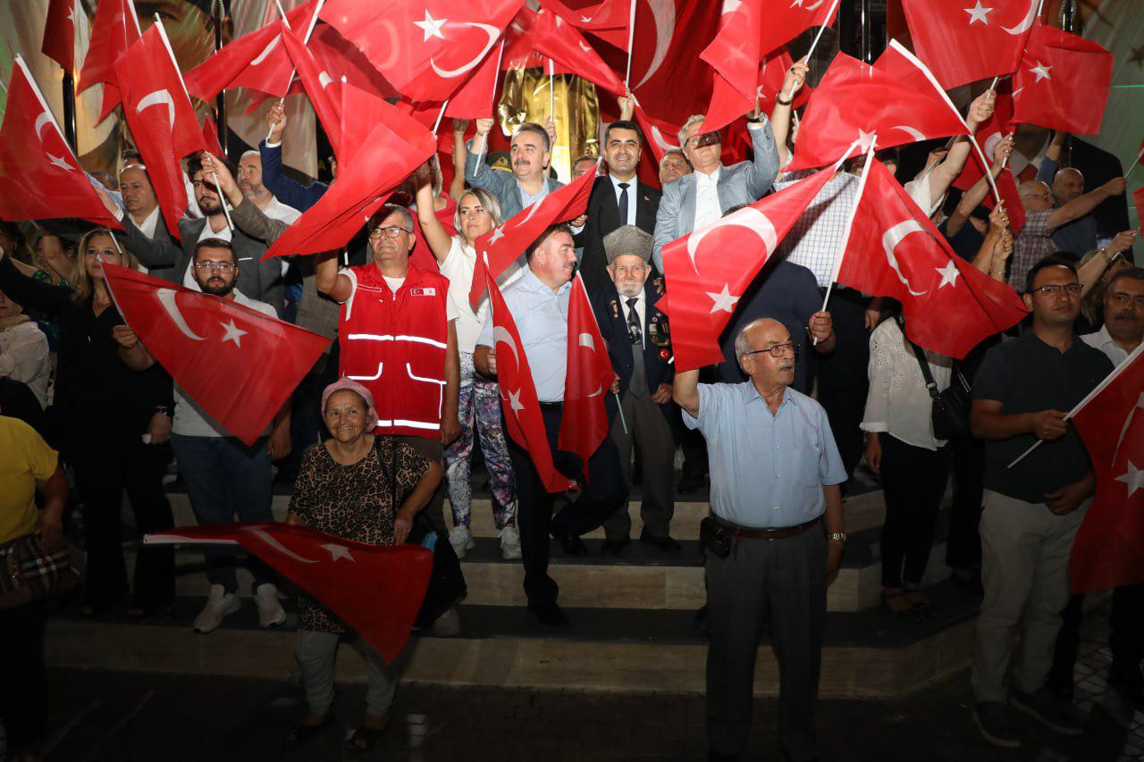 Edremit'te 15 Temmuz Demokrasi ve Milli Birlik Günü Etkinlikleri