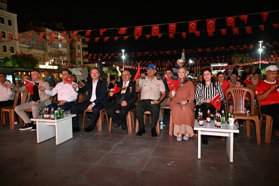 15 Temmuz Demokrasi Zaferi 8. Yıl Kutlamaları Manisa'da Gerçekleştirildi