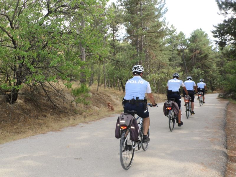 Başkentte Martı Polisler Huzur İçin Pedal Çeviriyor