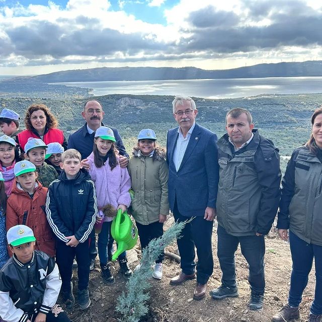 Erdek’te Fidan Dikme Etkinliği Gerçekleşti