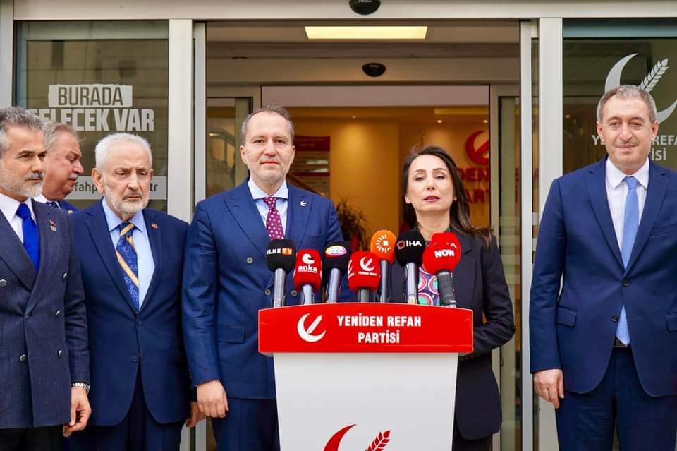 Yeniden Refah Partisi Genel Başkanı, DEM Parti Eş Genel Başkanları'nı Ziyaret Etti