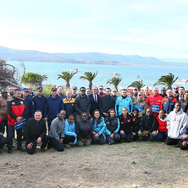 İzmir İl Sağlık Müdürlüğü, Sağlık Hizmetlerini İyileştirmek İçin Sahada Tatbikat Gerçekleştirdi