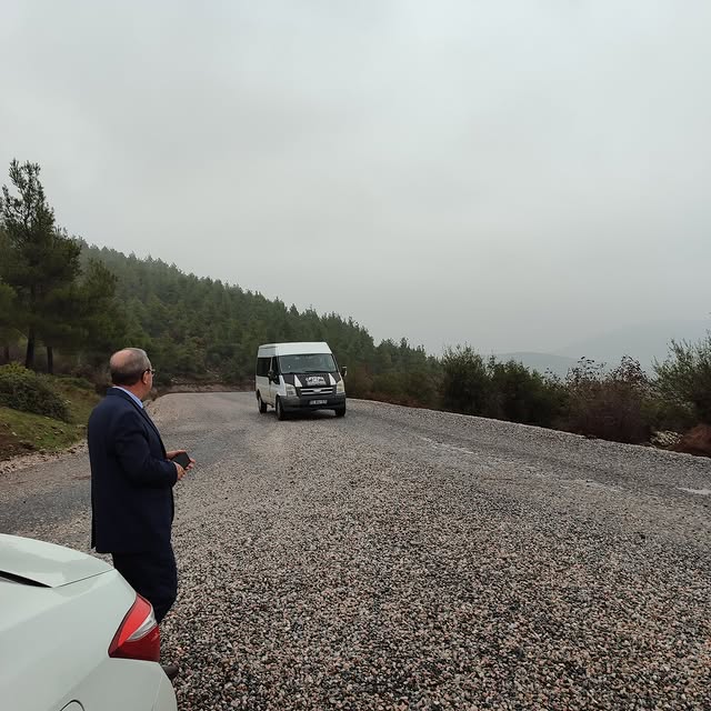 Sındırgı'da Öğrencilerin Güvenli Ulaşımı İçin Yol Denetimi Yapıldı