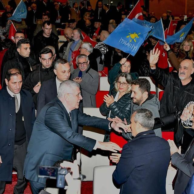 İyi Parti İzmir Milletvekili Müsavat Dervişoğlu Giresun'da Konuştu