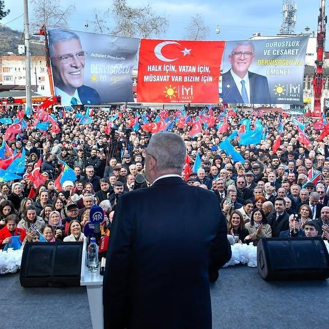 İYİ Parti’nin Adalet ve Hürriyet Vurgusu Sürüyor