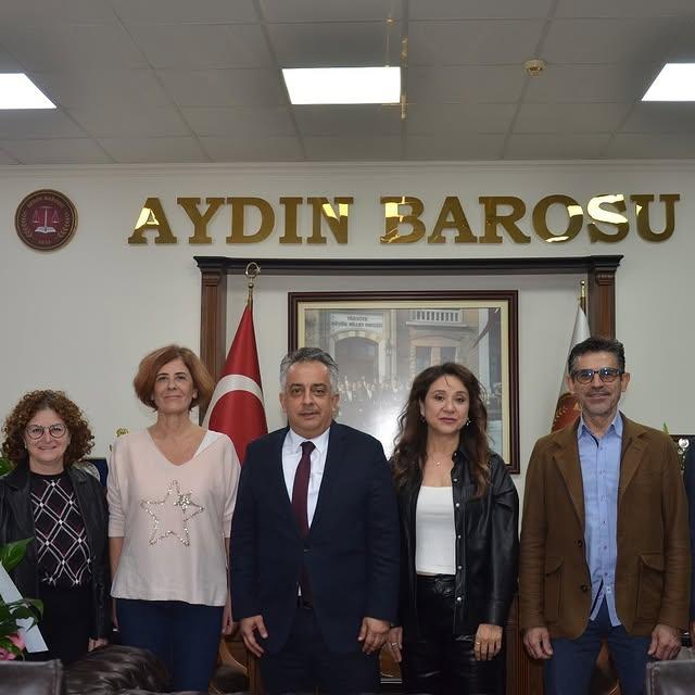 Aydın Atatürkçü Düşünce Derneği Başkanı Nükhet Akgönül ve Yönetim Kurulu Üyeleri, Aydın Barosu Başkanı Av. Utku Devrim Barış Arslanı Ziyaret Etti