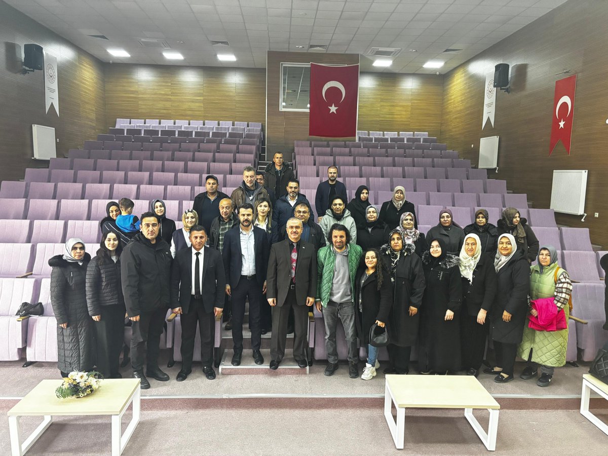 Afyonkarahisar'da Geçici Koruyucu Aile Hizmeti İçin Bilgilendirme Toplantısı