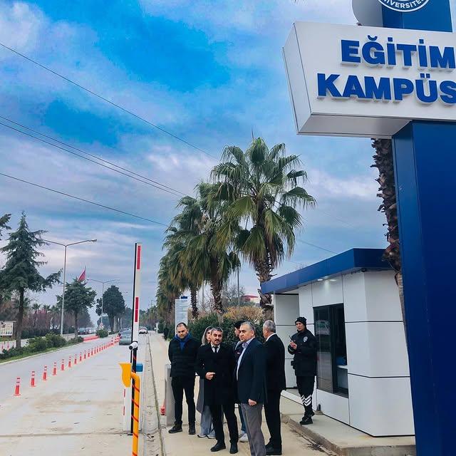 Aydın Adnan Menderes Üniversitesi'nde Kartlı Geçiş Sistemi Hayata Geçti