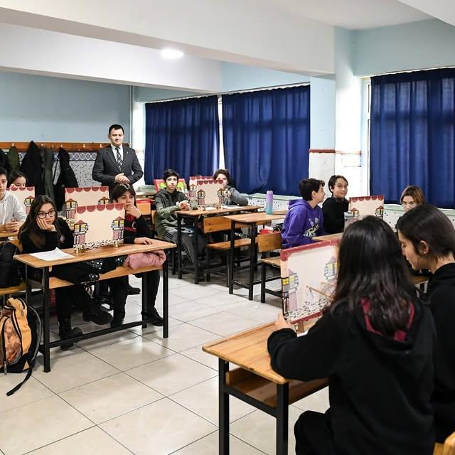 Yarıyıl Tatili Öncesi Okullarda Şenlik Haftası Düzenlenecek