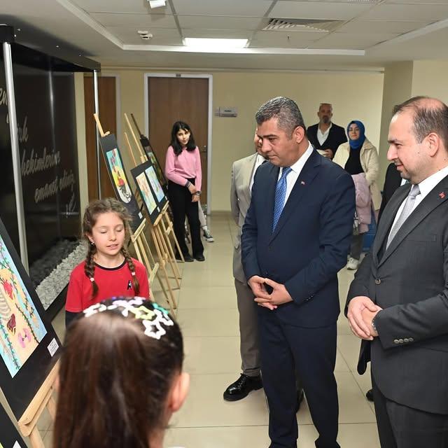 Aydın İl Sağlık Müdürlüğü, 39 Kasım Organ Bağışı Haftası kapsamında resim ve kompozisyon yarışması düzenledi