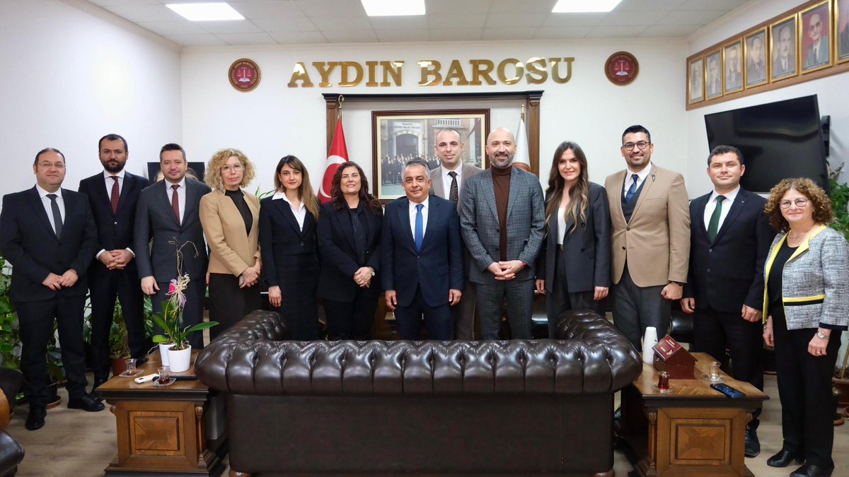 Söke Belediye Başkanı Mustafa İberya Arıkan ve Aydın Büyükşehir Belediye Başkanı Özlem Çerçioğlu, Aydın Baro Başkanı Utku Devrim Barış Arslan'ı Ziyaret Etti