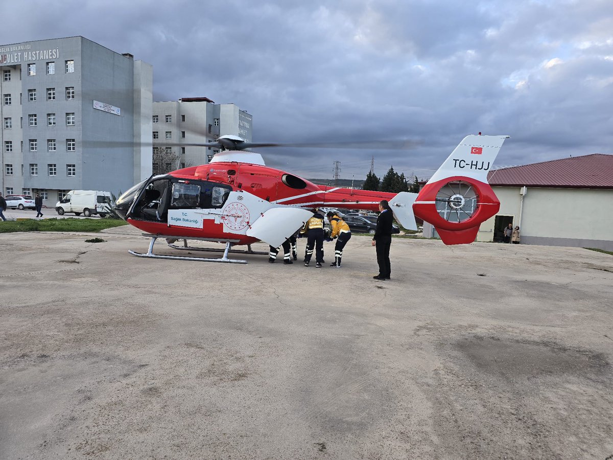 Balıkesir'de Helikopter Ambulans İle Gerçekleştirilen Hayatî Nakil Başarıyla Sonuçlandı