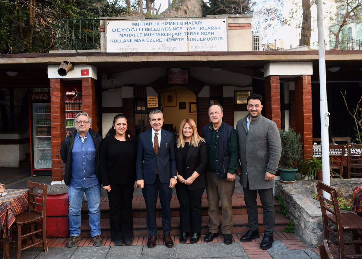 Beyoğlu'nda Muhtarlarla Bir Araya Gelindi