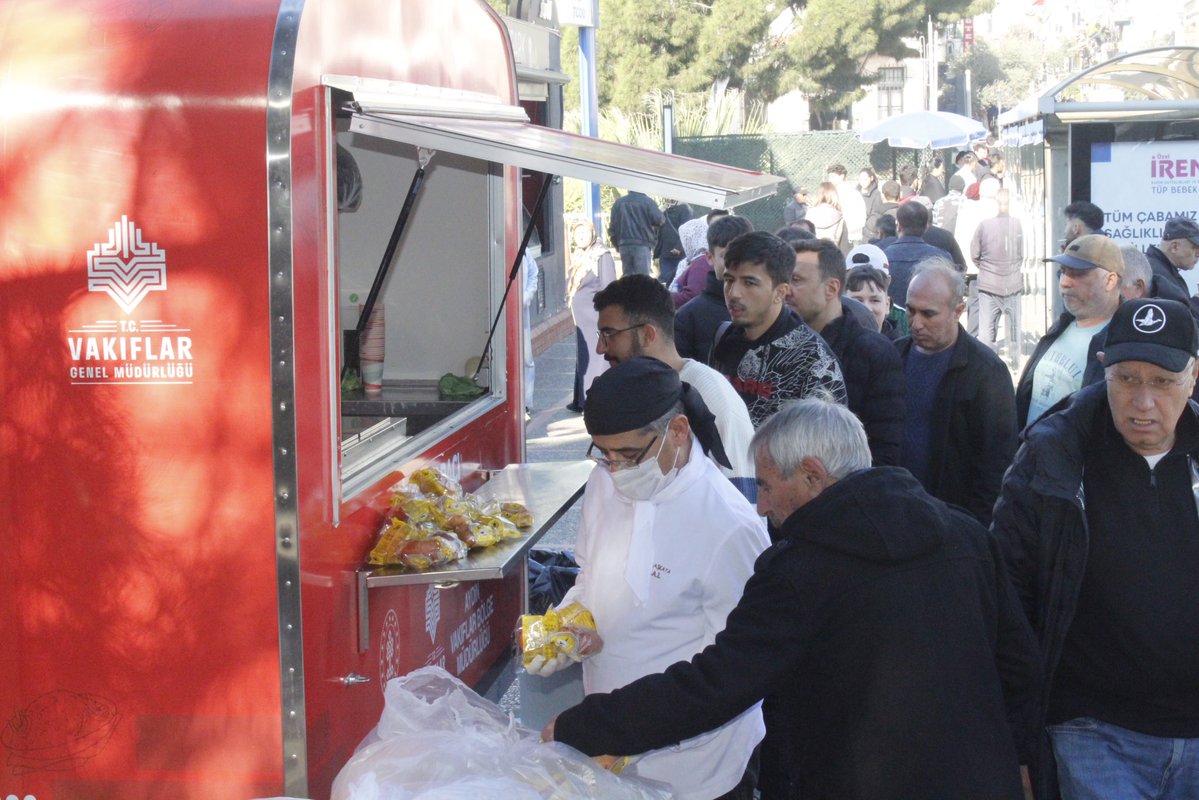 Vakıflar Bölge Müdürlüğü Toplumsal Dayanışmayı Güçlendiriyor