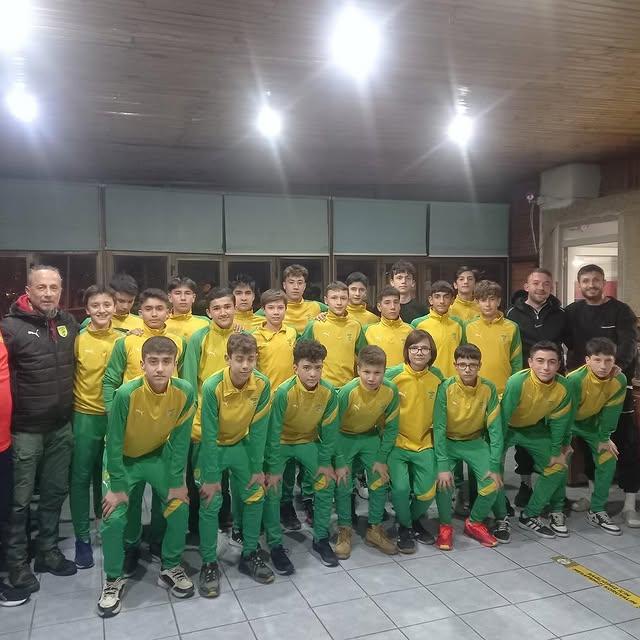 Edremitspor U14 Takımı'na Başarılar Dilerim