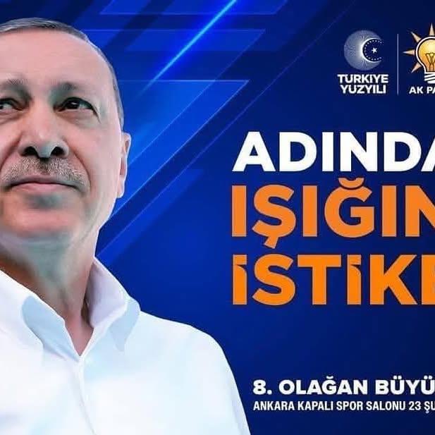 Cumhurbaşkanı Recep Tayyip Erdoğan, AK Parti'nin olağanüstü kurultayında yeniden genel başkan seçildi