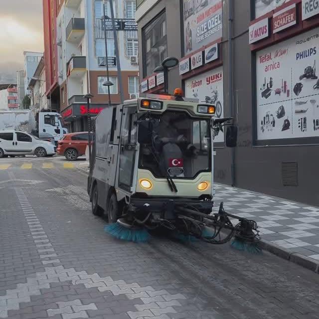 Soma'da Emek ve Dayanışma: Kalbi Emekle Atan Şehir