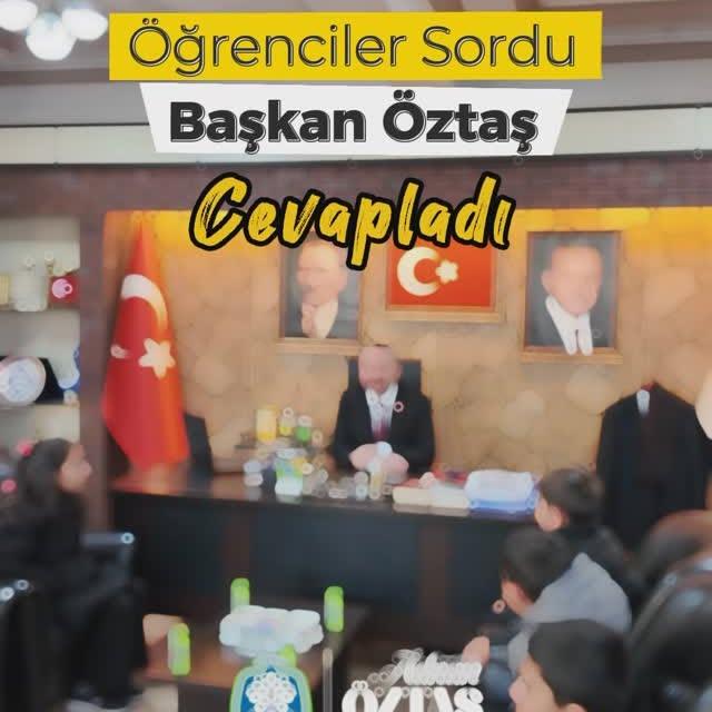 Barbaros Ortaokulu Öğrencileri Demokrasi Konusunu Başkan Adnan Öztaş'la Yerinde Öğreniyor