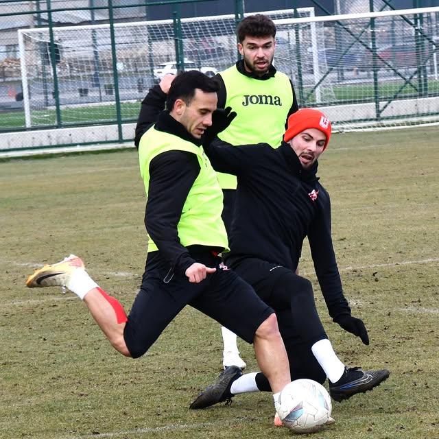 Balıkesirspor, Çayelispor Maçı Hazırlıklarını Sürdürüyor