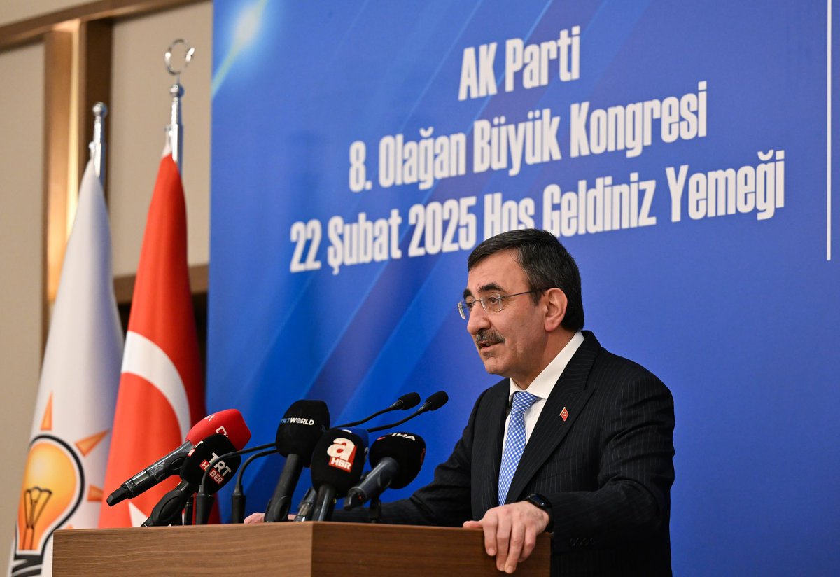 AK Parti'nin Yabancı Konukları: Küresel Bağlantılar ve Diplomasi