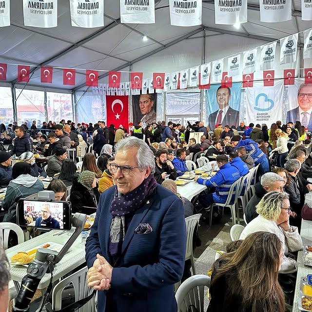 Bandırma Belediyesi'nin Ramazan Iftar Çadırları Hayırseverlerin Emeğiyle Kuruldu