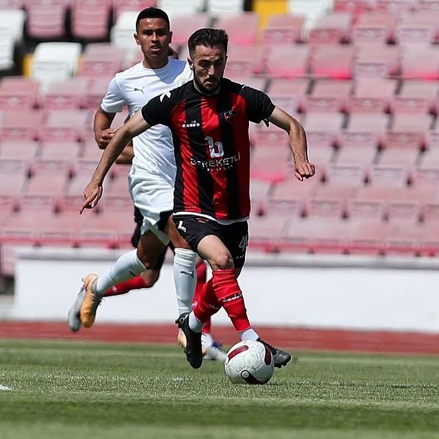 Yunus Bayram, Genç Kanat Oyuncusu Gönenspor'a Katıldı