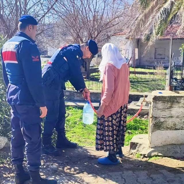 Aydın Jandarması, Yerel Toplumla Yakın İlişkiler Kuruyor