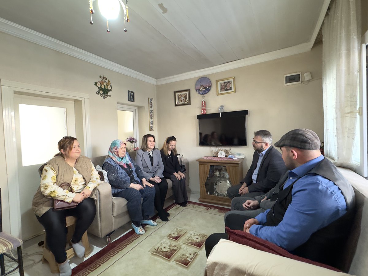 AK Parti Aydın Milletvekili Ömer Özmen, Germencik'te Hal Hatır Sormaya Gitti