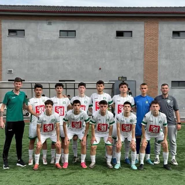 Gönen Belediyespor U18 Play-off'ta İlk Galibiyet