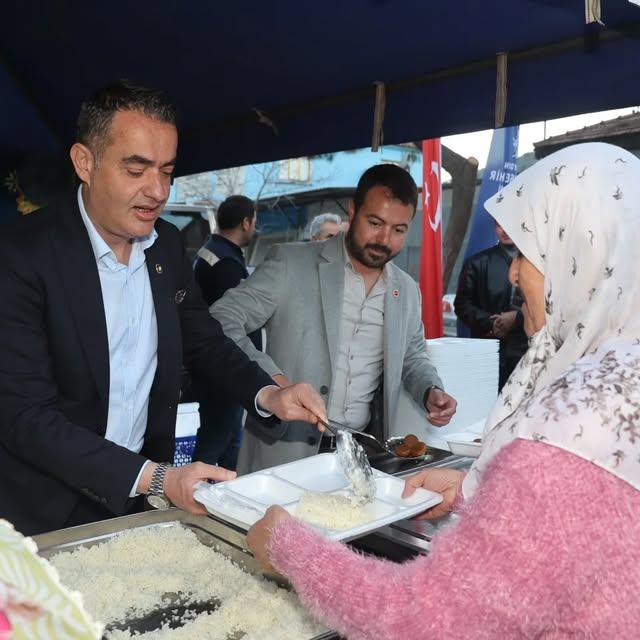 Koçarlı'da İftar Yemeğiyle Dayanışma ve Kardeşlik Ruhu Canlandı