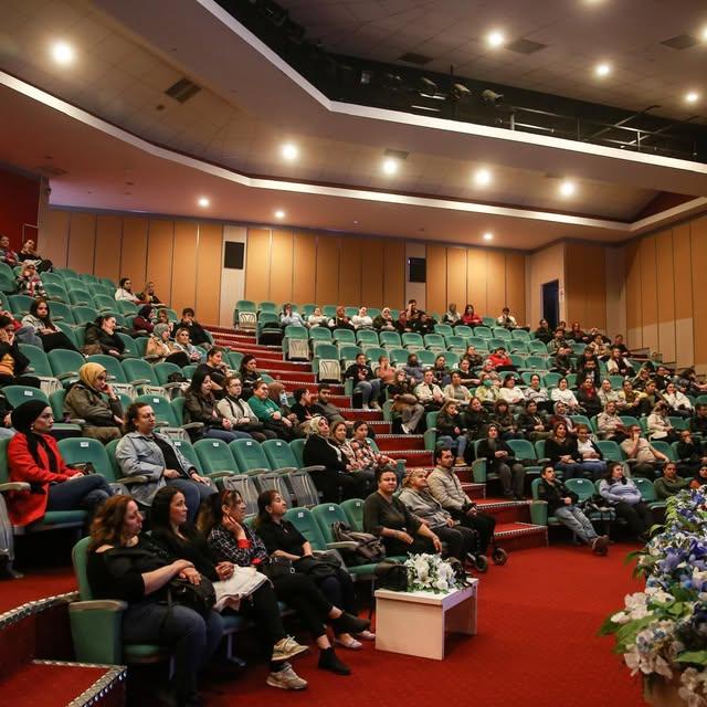 Adnan Menderes Üniversitesi'nde İŞKUR İşgücü Uyum Programı Eğitimleri Devam Ediyor