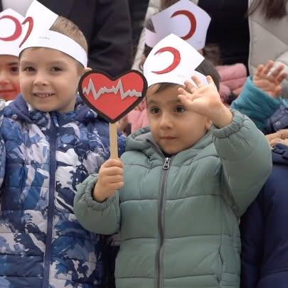 Bandırma Belediyesi'nden Sağlık Çalışanlarına Özel Ziyaret