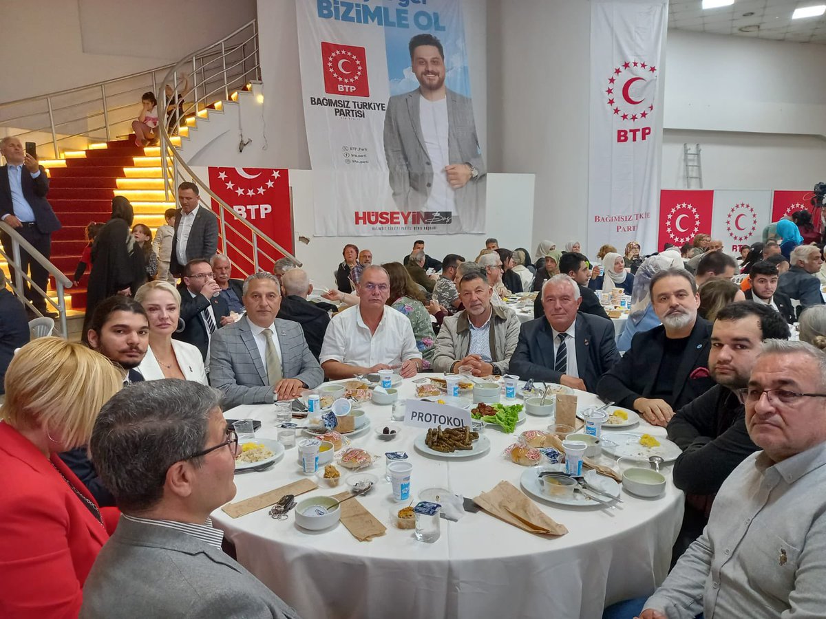 İYİ Parti Temsilcisi, Bağımsız Türkiye Partisi'nin İzmir Kongresine Katıldı