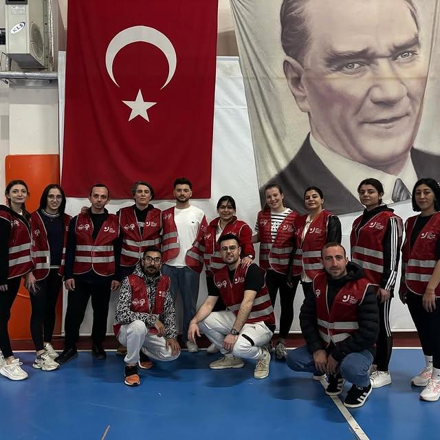 CHP Bandırma Gençlik Kolları, Voleybol Etkinliği Düzenledi