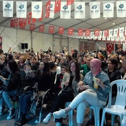 Bandırma'da Ramazan Etkinliği: Çocuklar Neyin Büyülü Sesiyle Coştu