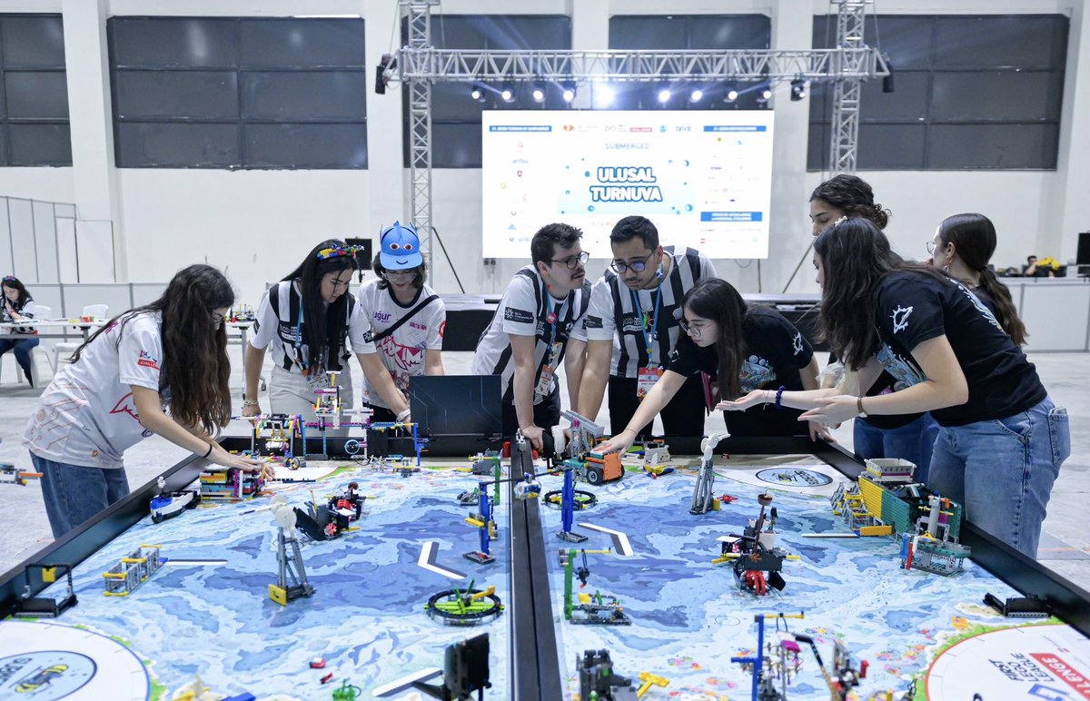 FIRST LEGO League Challenge Türkiye Finali İzmir'de Düzenlendi