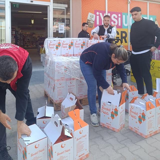 ADÜ Köşk Meslek Yüksekokulu Öğrencilerinden Ramazan Ayı Yardımları