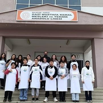 Balıkesir'de Öğrenciler Zanaat Atölyelerine Yüksek Oranda İlgi Gösteriyor