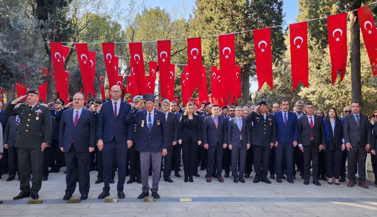 AK Parti Aydın İl Başkanlığı, Çanakkale Zaferi ve Şehitleri Anma Törenine Katıldı