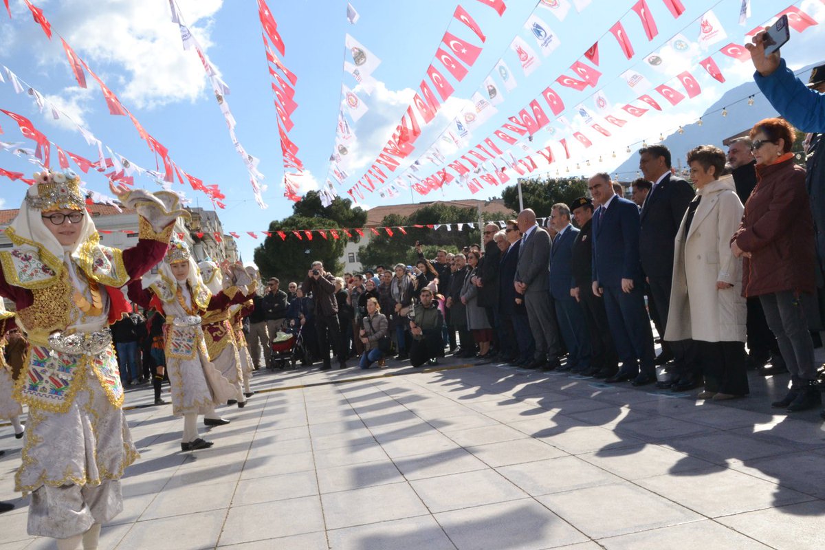 Kaymakam Kantay, Nevruz Etkinliklerine Katıldı ve Mesir Macunu Festivalini Başlattı