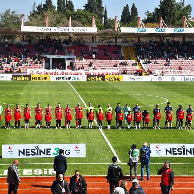 Balıkesirspor ve Eti Gübre Mazıdağı Fosfat Spor, Atatürk Stadyumu'nda Karşılaşıyor