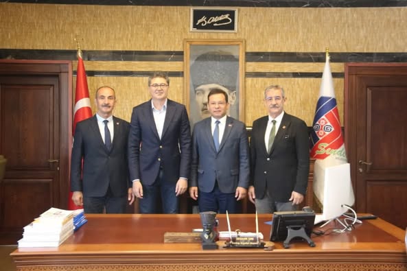 CHP Balıkesir, Sındırgı'da İlçe Başkanları Toplantısı Düzenledi
