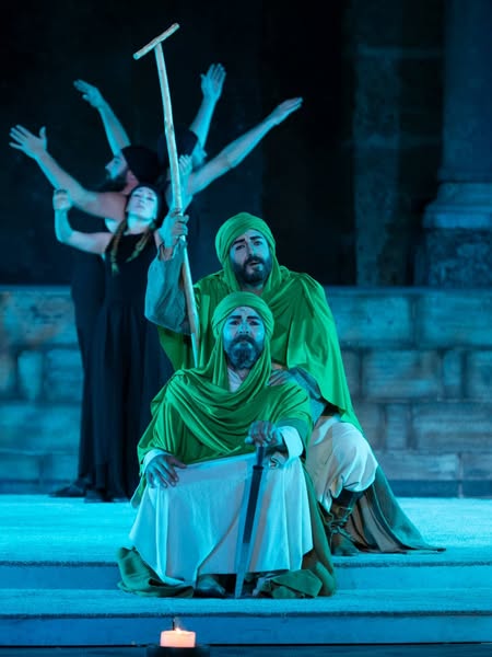 Ankara Devlet Tiyatrosu'nun "Kerbela"sı Aspendos'ta Sahnelendi, Seyirciden Tam Puan Aldı