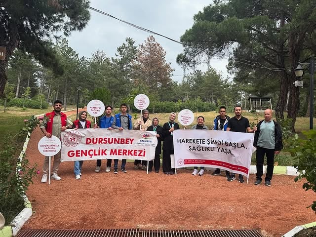 Dursunbey Gençlik Merkezi ve İlçe Sağlık Müdürlüğü Ortak Doğa Yürüyüşü Düzenledi