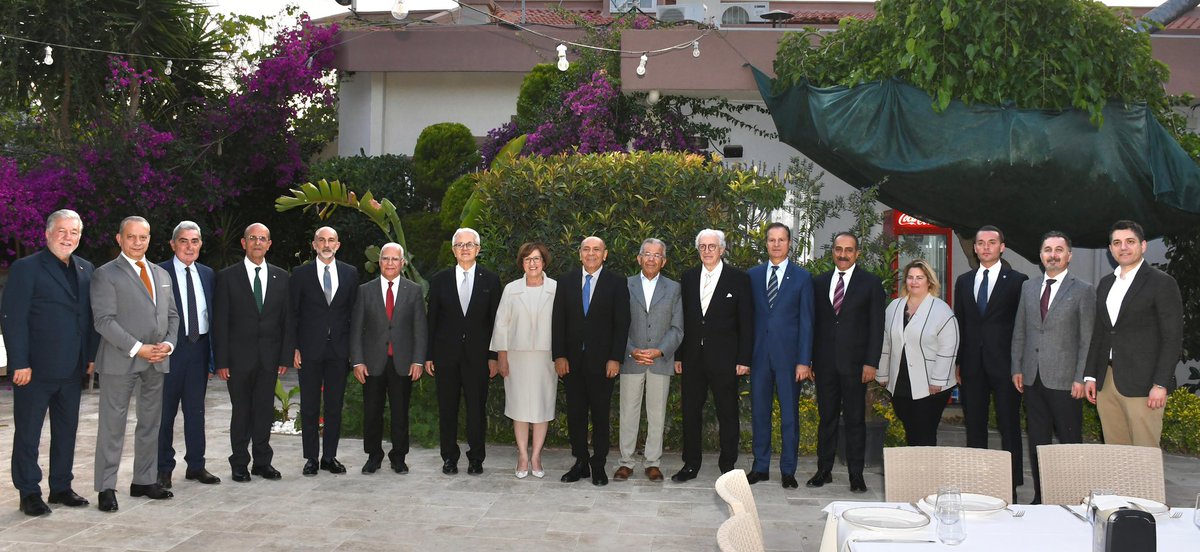 İzmir Ticaret Odası Başkanı Özpoyraz, EGEV İzmir Başkanlar Kurulu Toplantısı'na Katıldı