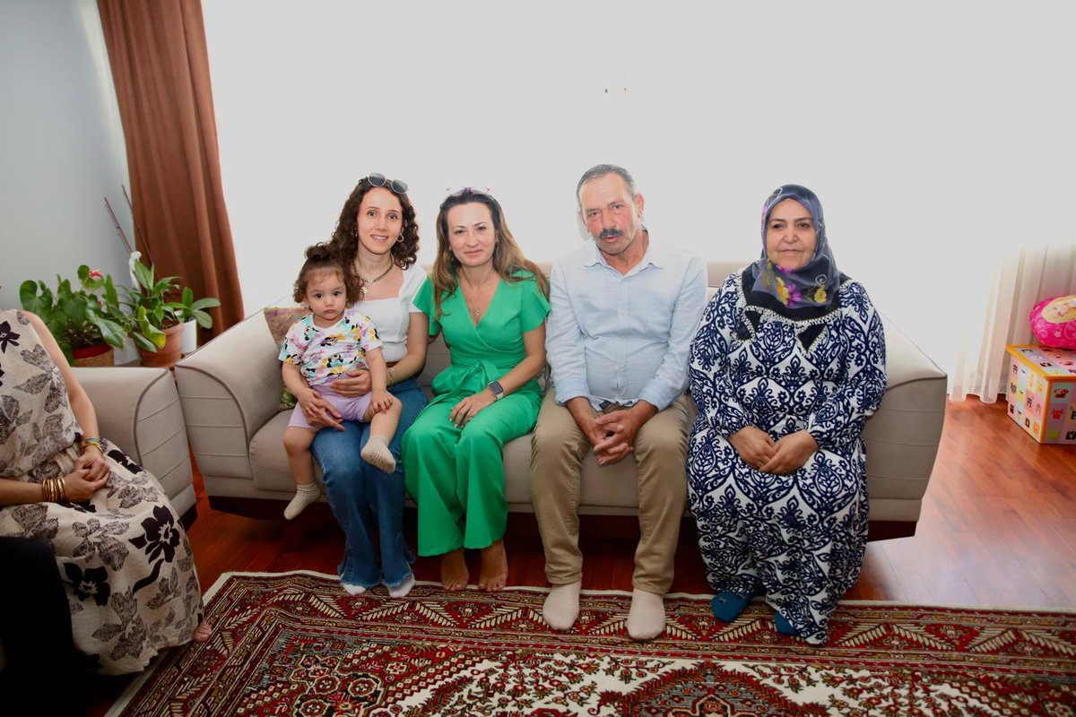 CHP Manisa İl Başkanı Özalper, Muhtar Kılıç'ı Ziyaret Etti