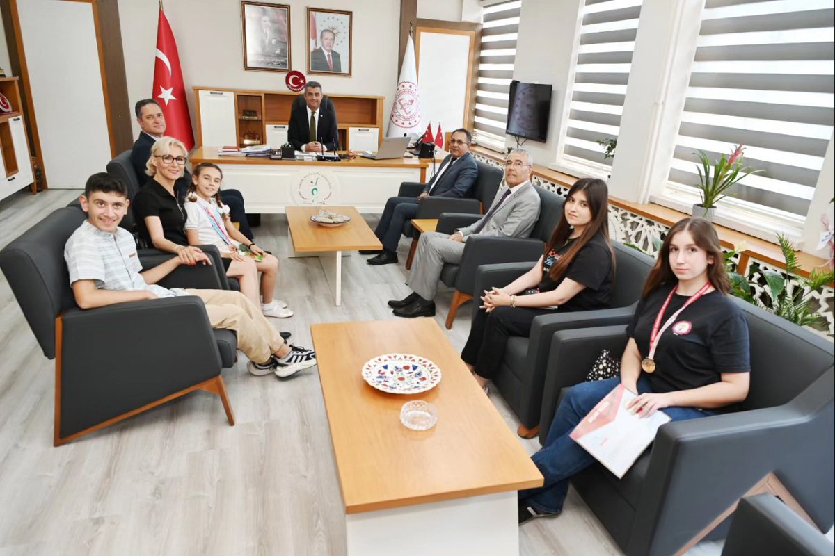 Söke İlçe Milli Eğitim Müdürü Yapıcı, İl Milli Eğitim Müdürü Ekici'yi Ziyaret Etti