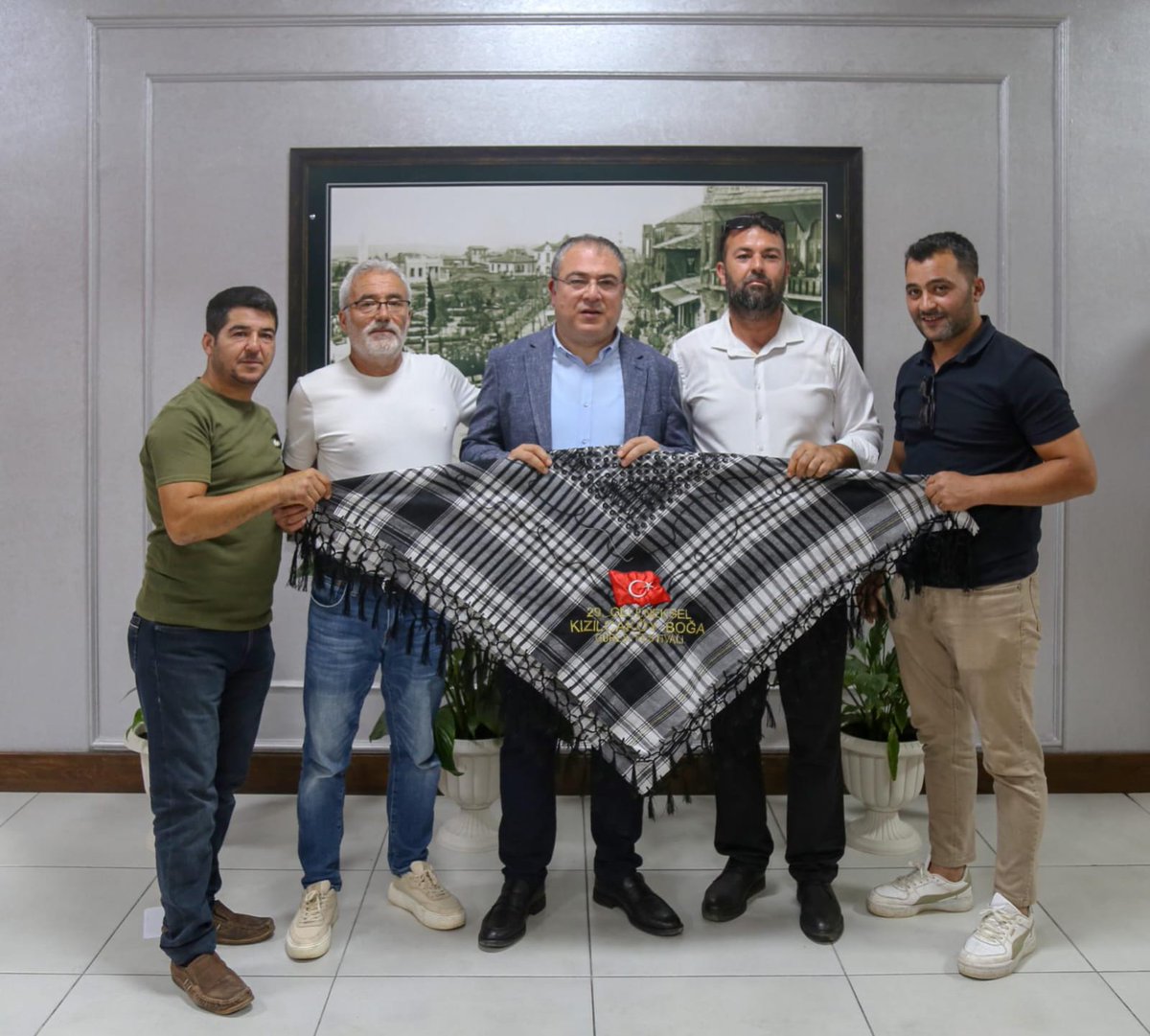 CHP Aydın Milletvekili Karakoz, Kızılcaköy Boğa Güreşi Festivali Davetini Değerlendirdi